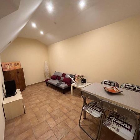 Jambo House Bed and Breakfast Velletri Exterior foto